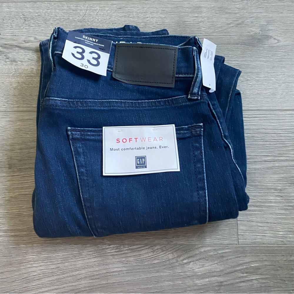 NWT Gap Skinny Jeans 33/30